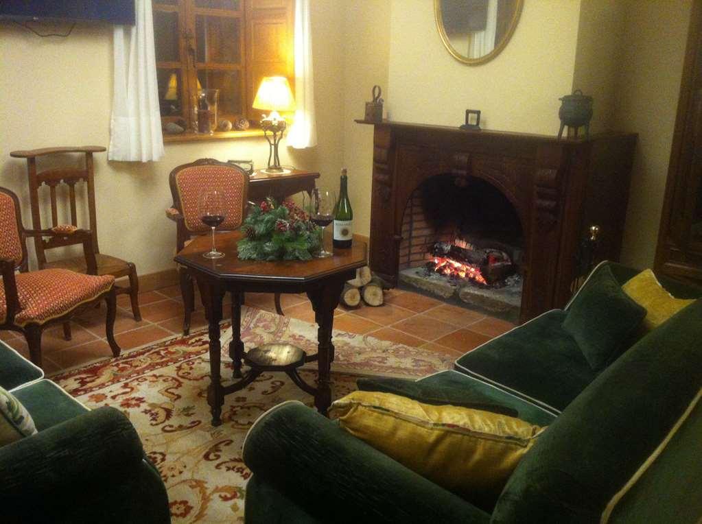 Hotel Colonial De Santillana Santillana del Mar Zimmer foto